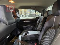 تۆیۆتا کامری